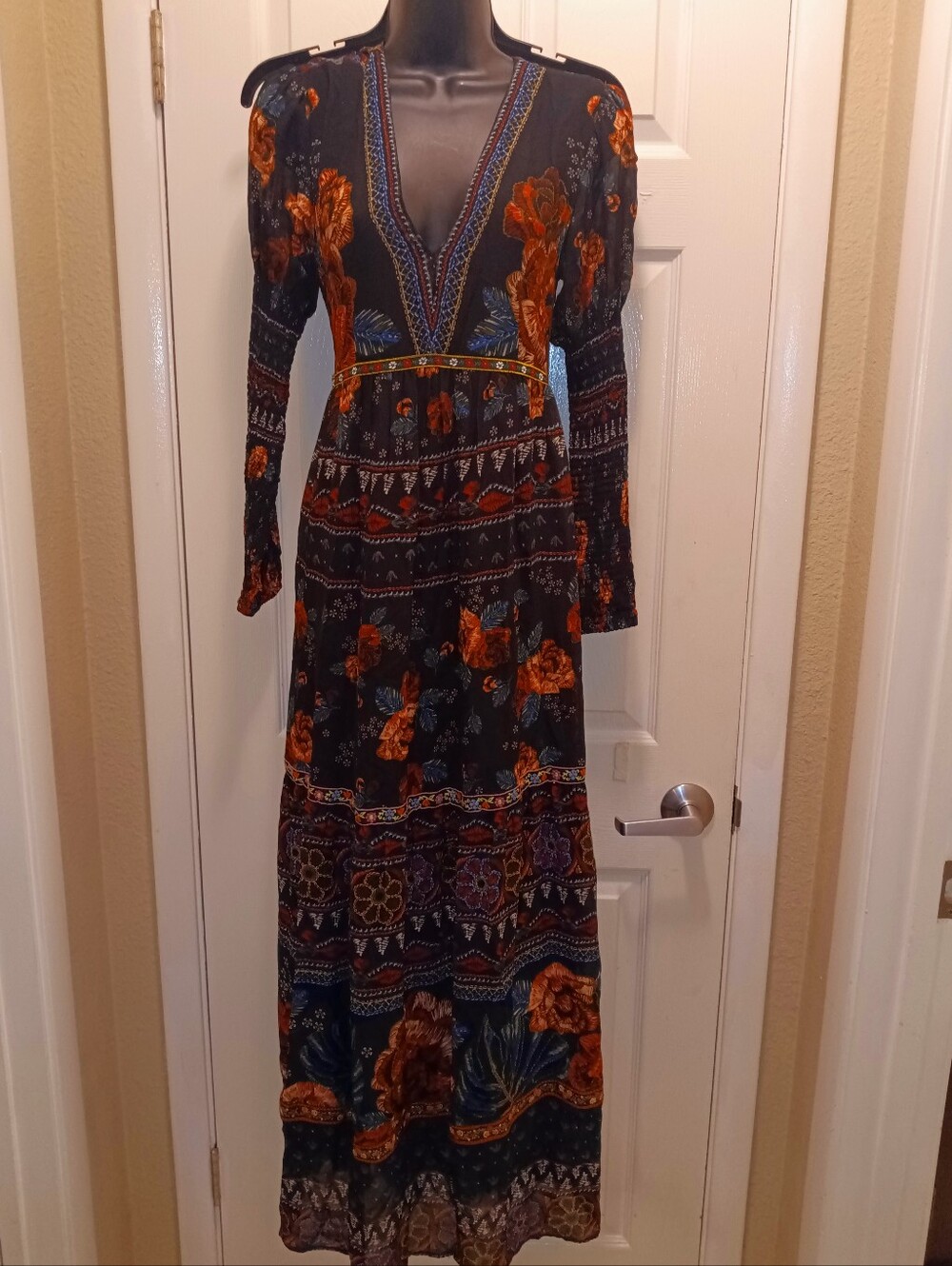 Unique Farm Rio Boho Maxi With Floral Design & Puff Sleeve Feminine Look Sz S